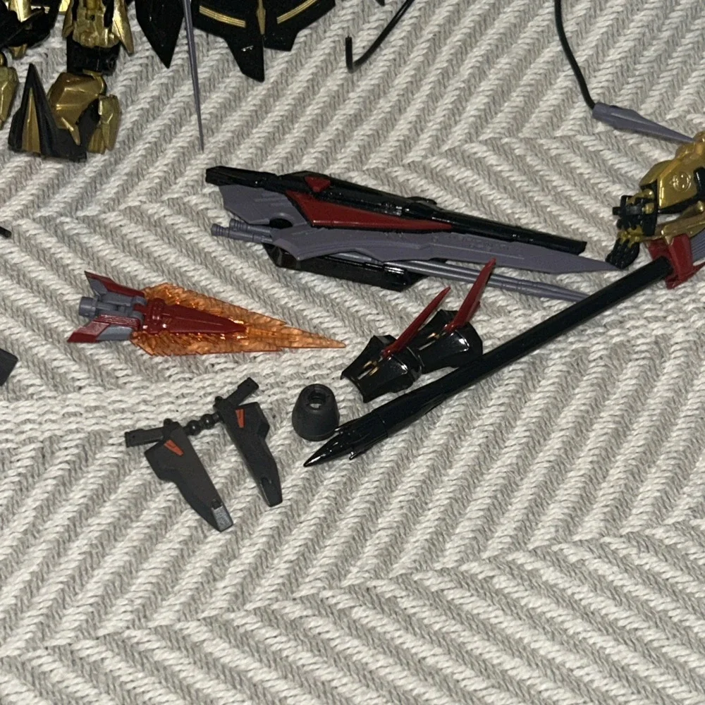 *USED* BANDAI HG Gundam Astray Gold Frame‎ Amatsu D3
